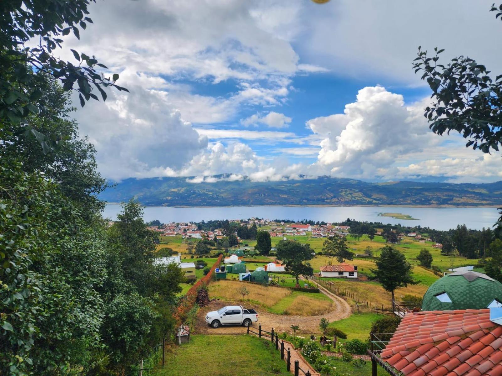 Glamping Sede Campestre Mirador De Pueblo Viejo Hotel Guatavita Exterior photo